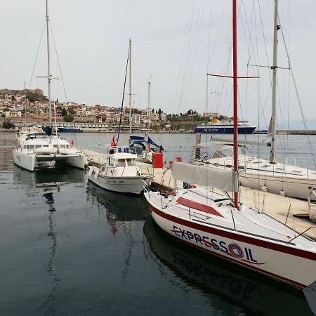 Blue Sea Y Διαμέρισμα Καβάλα Εξωτερικό φωτογραφία